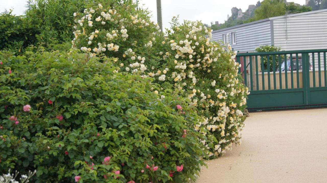 Acaba D'Entrar Bed & Breakfast Le Caylar Eksteriør bilde